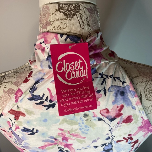 NWT Be Stage Floral Halter Top - Picture 5 of 6